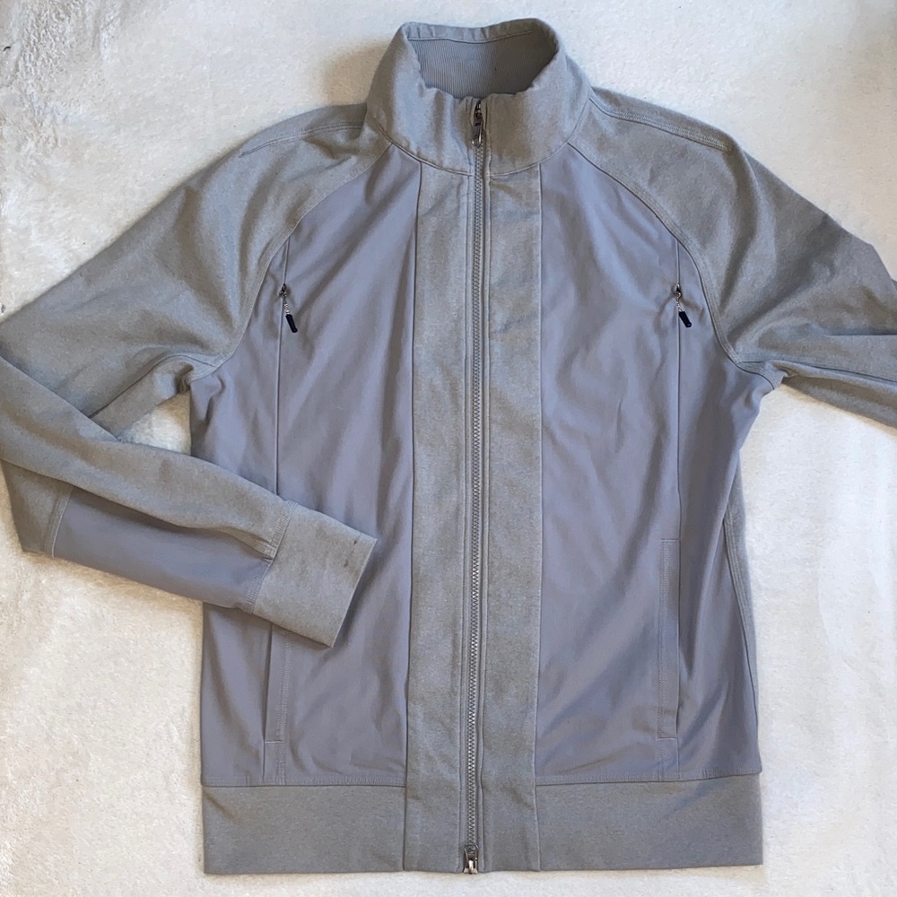 Lululemon men’s Tactic Jacket zip front performance in warm gray Sz M
